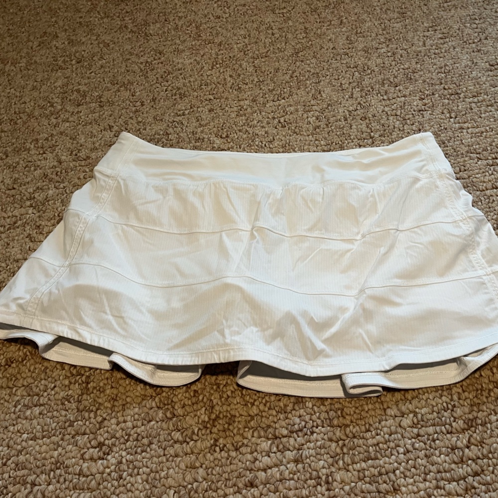 Lululemon Mid- Rise Skirt